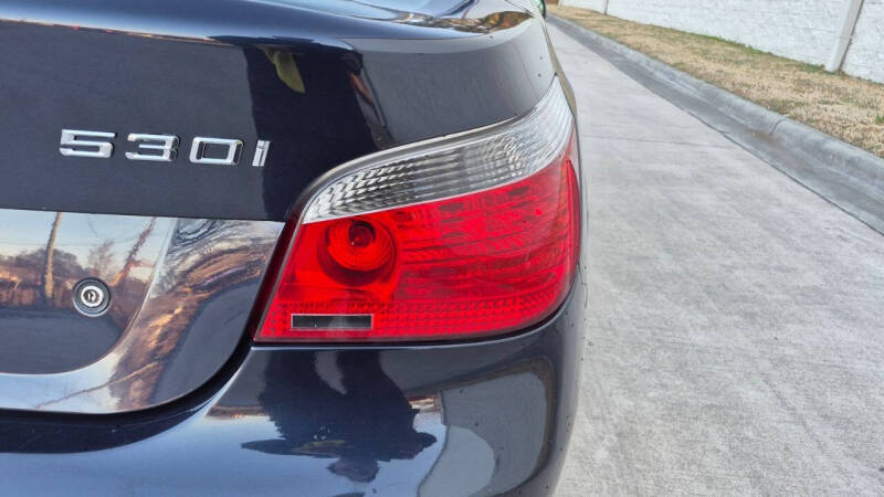 2005 BMW 5 Series 530i