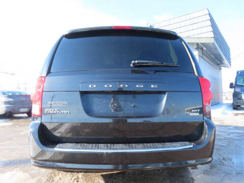 2016 Dodge Grand Caravan SXT Plus