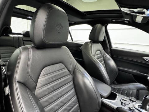 2023 Alfa Romeo Giulia Veloce