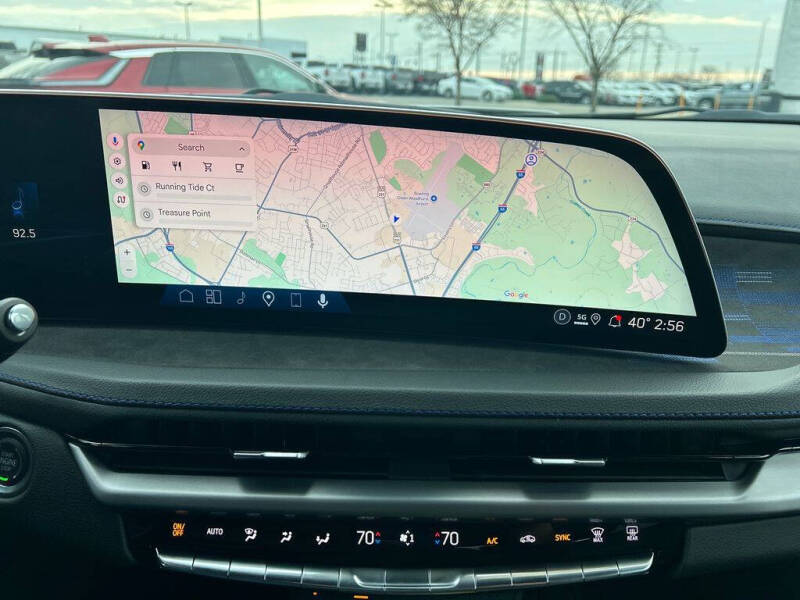 2025 Cadillac XT4 Sport