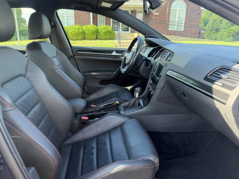 2016 Volkswagen Golf GTI SE