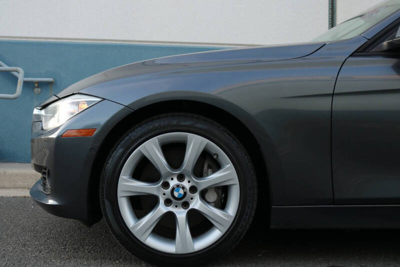 2013 BMW 3 Series 335i