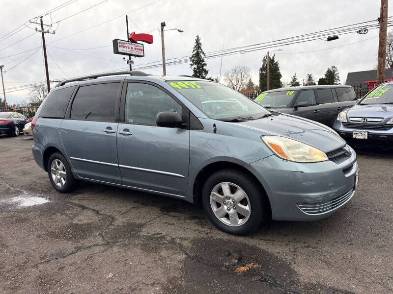 2004 Toyota Sienna LE 7 Passenger