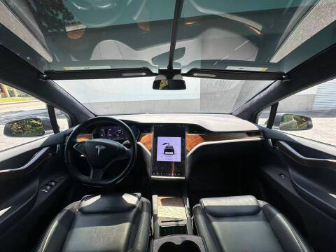 2020 Tesla Model X Long Range Plus