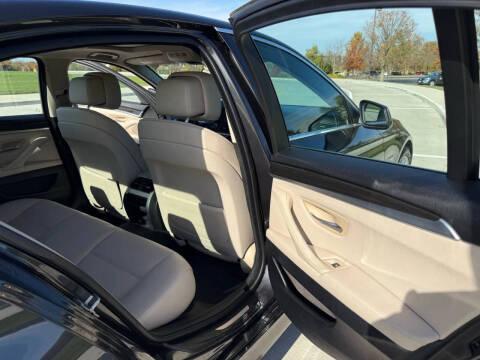 2012 BMW 5 Series 535i