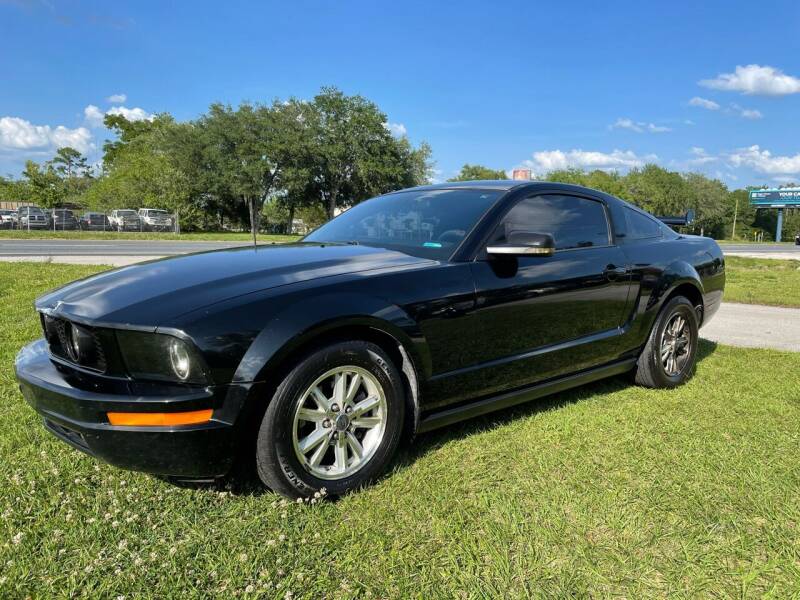 2006 Ford Mustang for sale at IMAGINE CARS and MOTORCYCLES in Orlando FL