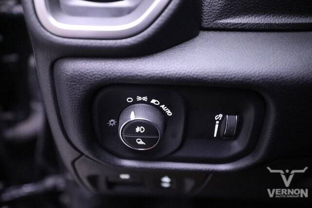 2025 RAM 1500 Lone Star