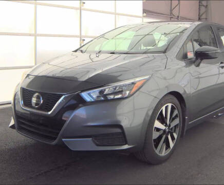 2022 Nissan Versa SR