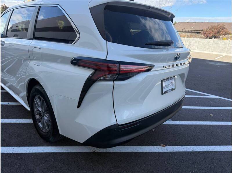 2021 Toyota Sienna