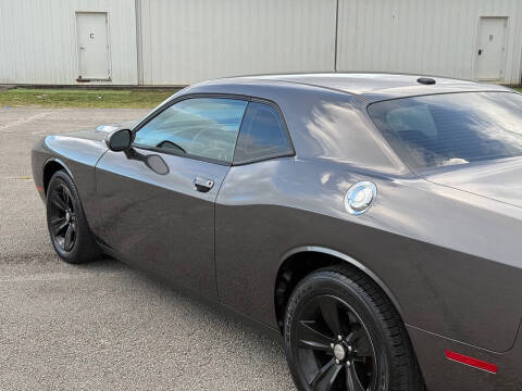 2018 Dodge Challenger SXT