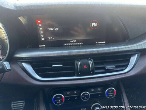 2018 Alfa Romeo Stelvio Sport