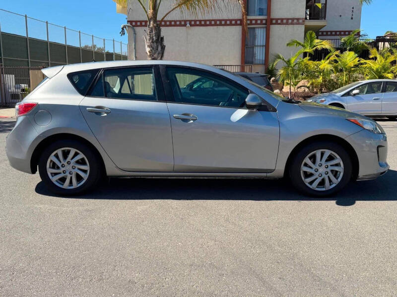 2012 Mazda MAZDA3 i Grand Touring