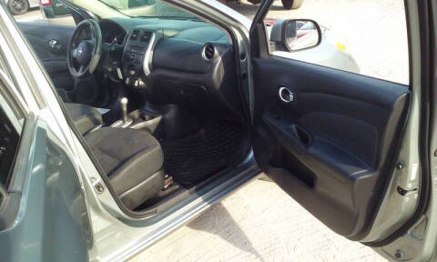 2014 Nissan Versa 1.6 SV