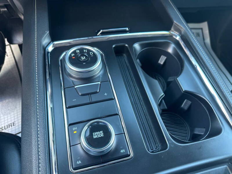 2022 Ford Expedition XLT