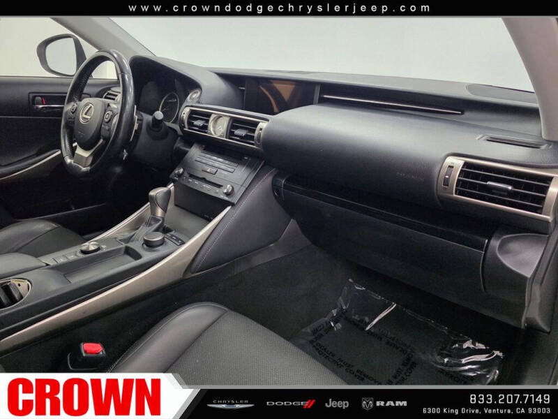 2016 Lexus IS 200t