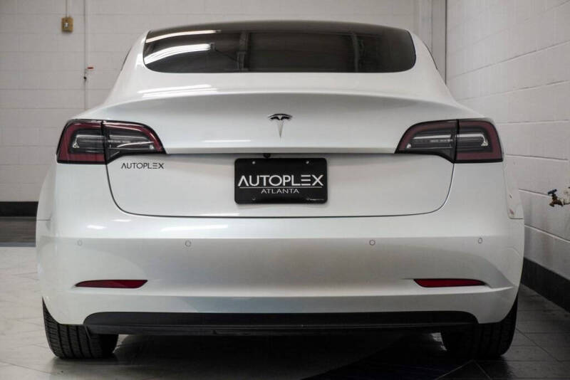 2021 Tesla Model 3 Standard Range Plus