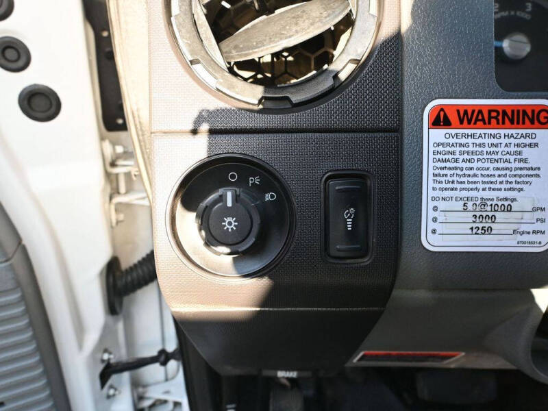 2012 Ford F-550 Super Duty