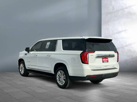 2023 GMC Yukon XL SLT