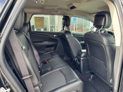 2019 Dodge Journey Crossroad