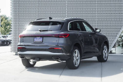 2025 Audi Q5 quattro Premium Plus TFSI