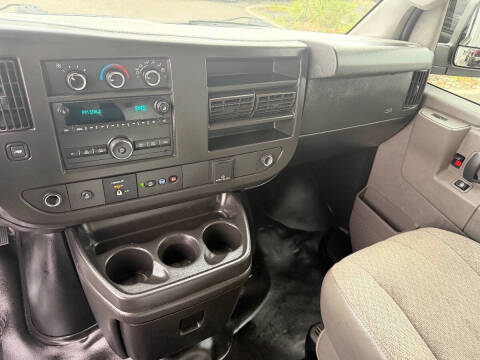 2021 Chevrolet Express 2500