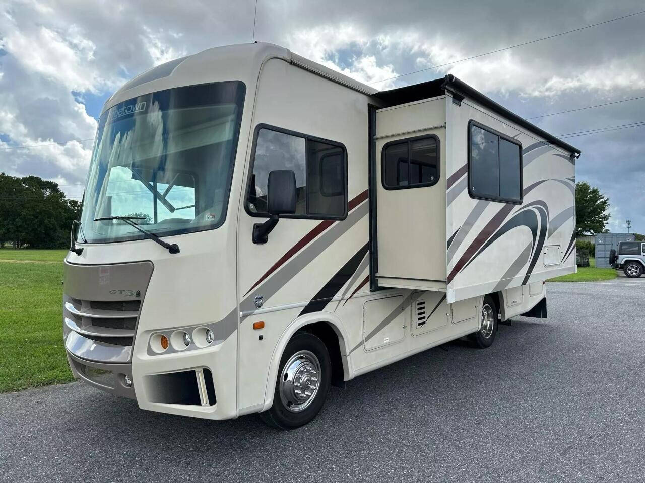 2016 Ford Motorhome Chassis For Sale