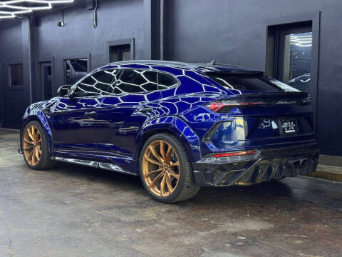 2022 Lamborghini Urus