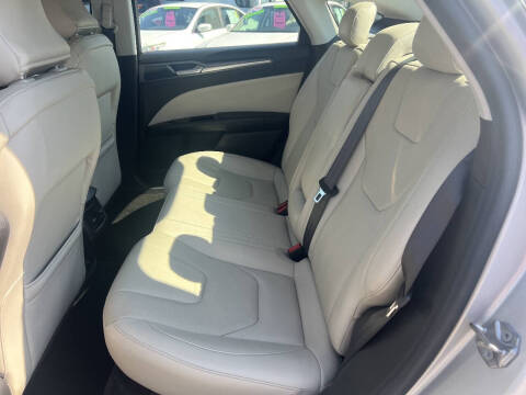 2016 Ford Fusion Titanium