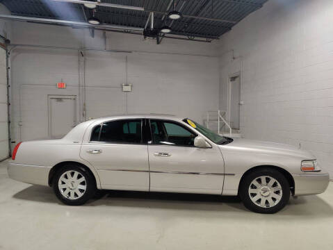 2004 Lincoln Town Car Ultimate