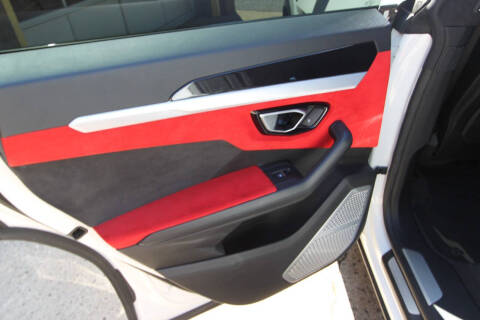 2019 Lamborghini Urus