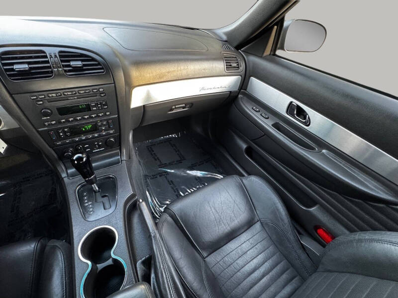 2002 Ford Thunderbird Deluxe