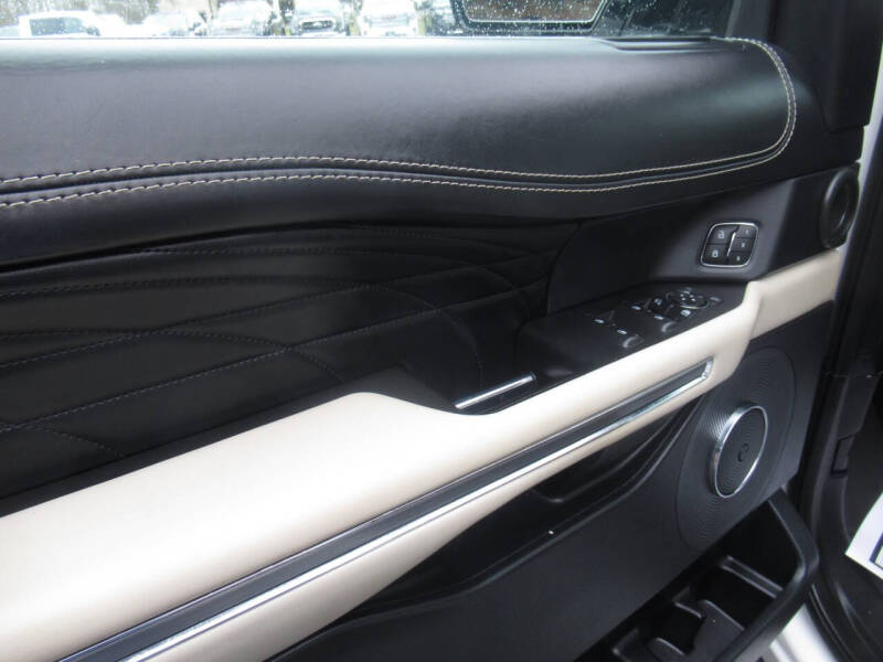 2020 Ford Expedition MAX Platinum