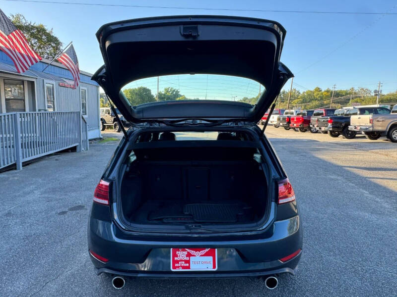 2018 Volkswagen Golf GTI SE