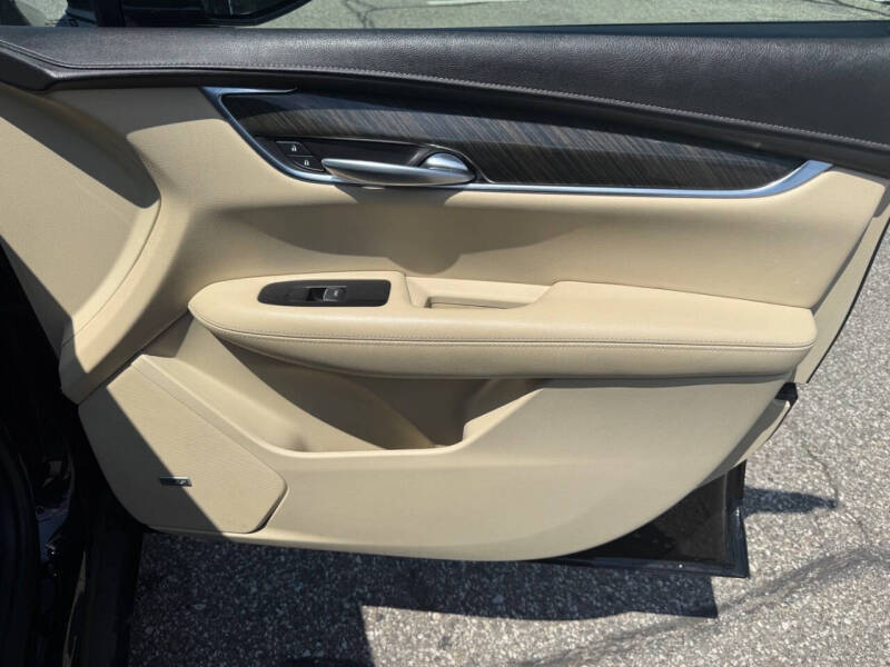 2019 Cadillac XT5