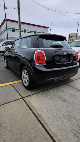2016 MINI Hardtop 2 Door Cooper