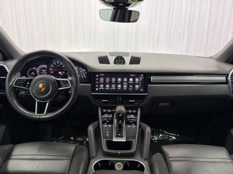 2022 Porsche Cayenne Coupe Platinum Edition