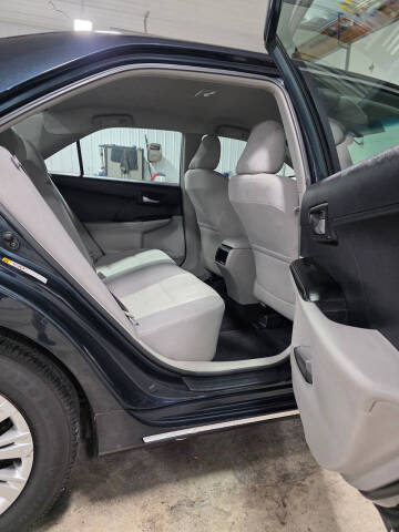 2014 Toyota Camry LE