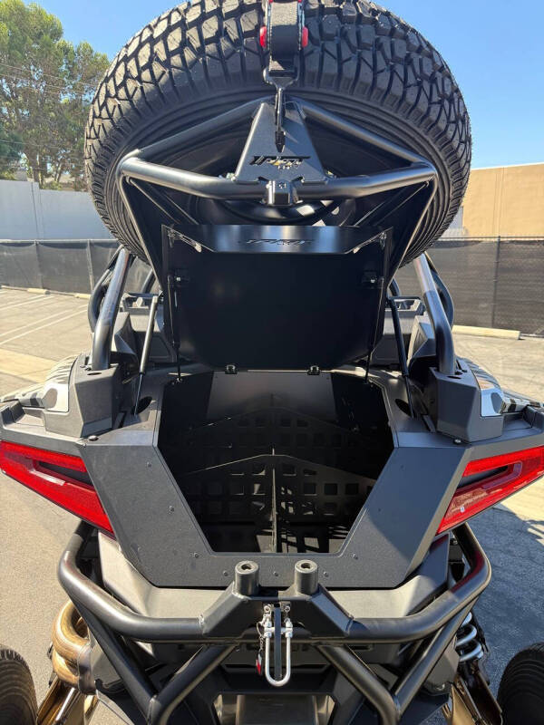 2025 Polaris RZR Pro R 4 Ultimate