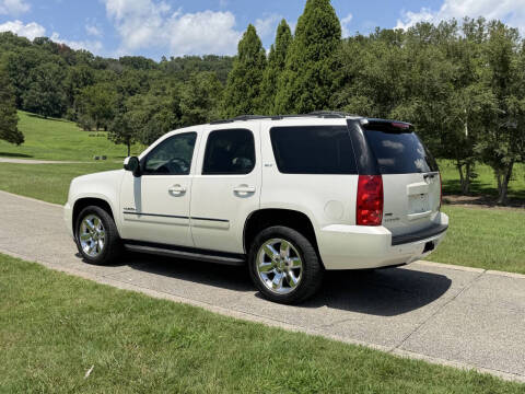 2011 GMC Yukon SLT
