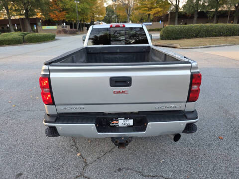 2017 GMC Sierra 3500HD Denali