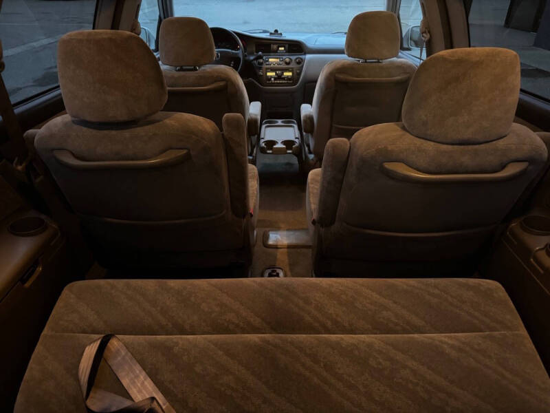 2004 Honda Odyssey EX w/DVD