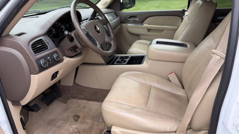 2011 Chevrolet Suburban LT