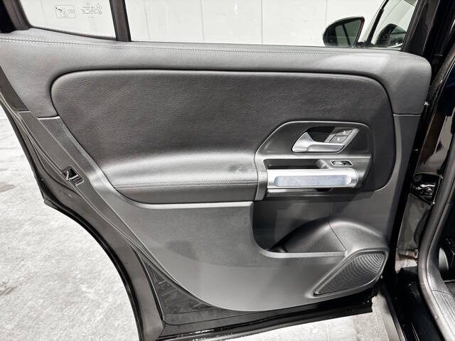 2024 Mercedes-Benz GLB GLB 250