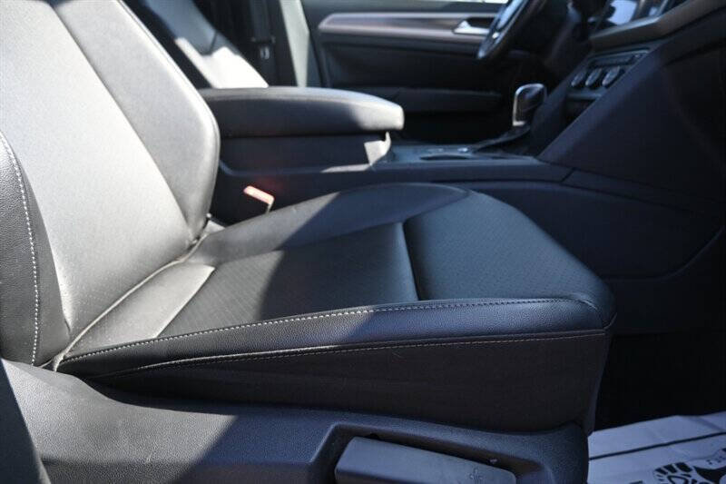 2019 Volkswagen Atlas V6 SE