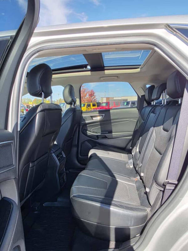 2019 Ford Edge Titanium