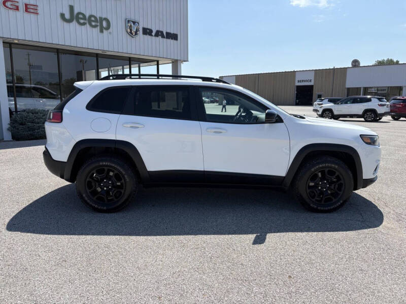 2022 Jeep Cherokee X