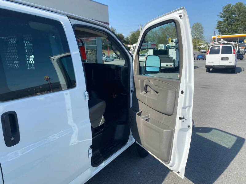 2021 Chevrolet Express 2500
