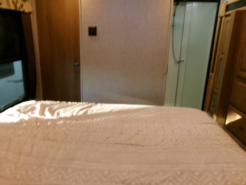 2015 Crossroads RV Cruiser 305RS