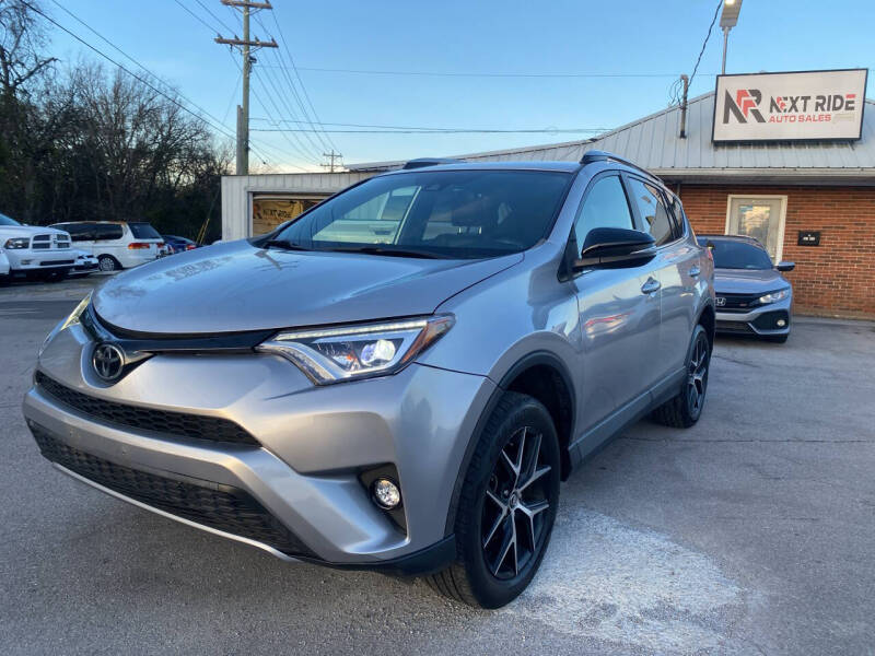 2017 Toyota RAV4 SE