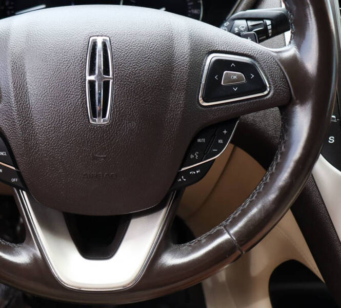 2019 Lincoln MKC Select